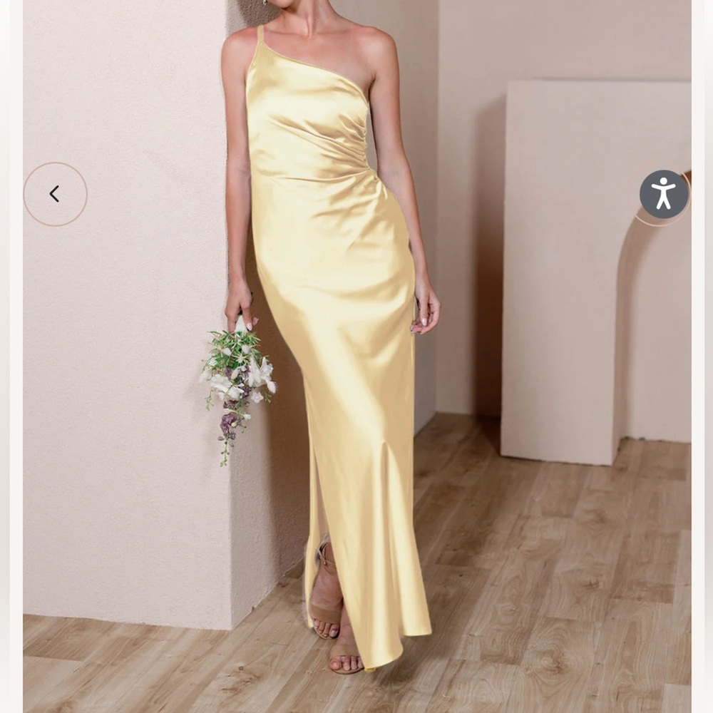 Revelry - BRAND NEW NEVER WORN Yellow Jade Satin Dress (Size 10)